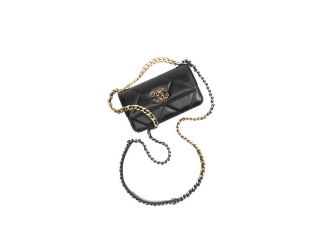 Chanel Chanel 19 Clutch With Chain - view 1