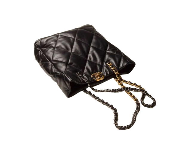 Chanel Chanel 19 Shopping Bag - view 3