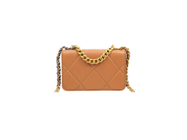 Chanel Chanel 19 Wallet On Chain - view 2
