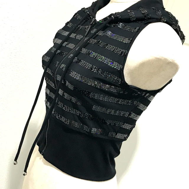 Chanel CHANEL 19C Zip up Hooded Vest Black Sequins - view 3