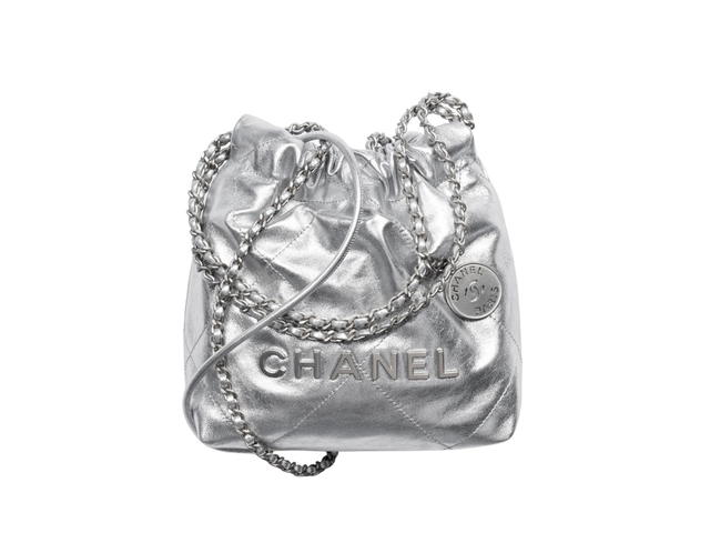 Chanel Chanel 22 Mini Handbag In Metallic Lambskin With Silver Metal Silver Hardware - view 1
