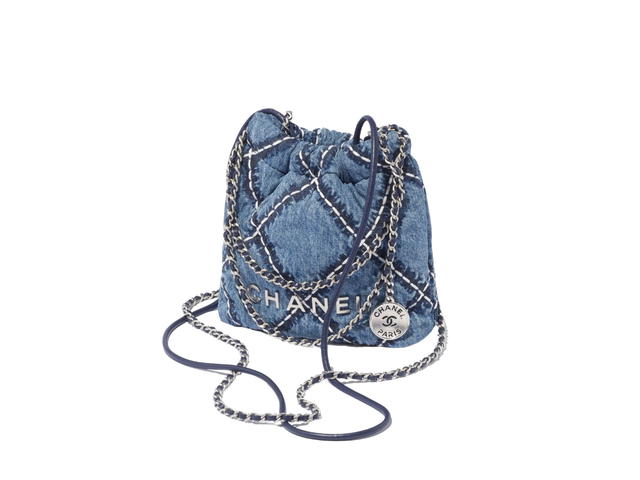 Chanel Chanel 22 Mini Handbag - view 2