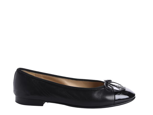 Chanel Chanel Ballerinas In Lambskin & Patent Calfskin Black - view 1
