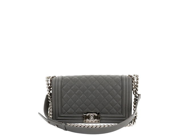 Chanel Chanel Boy Chanel Flap Bag - view 3