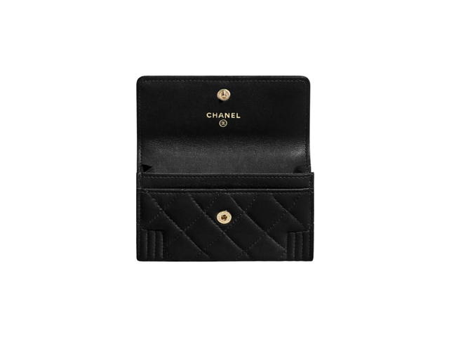 Chanel Chanel Boy Chanel Flap Card Holder - view 2