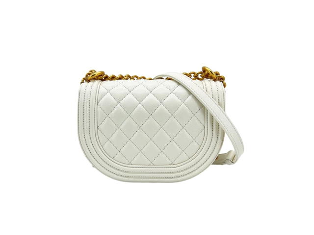 Chanel Chanel Boy Chanel Messenger Bag - view 3