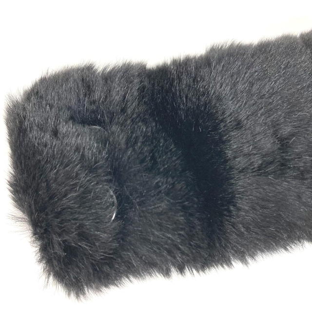 Chanel CHANEL Bracelet Fur CC CC Mark Accessories Bangle fur Black - view 3