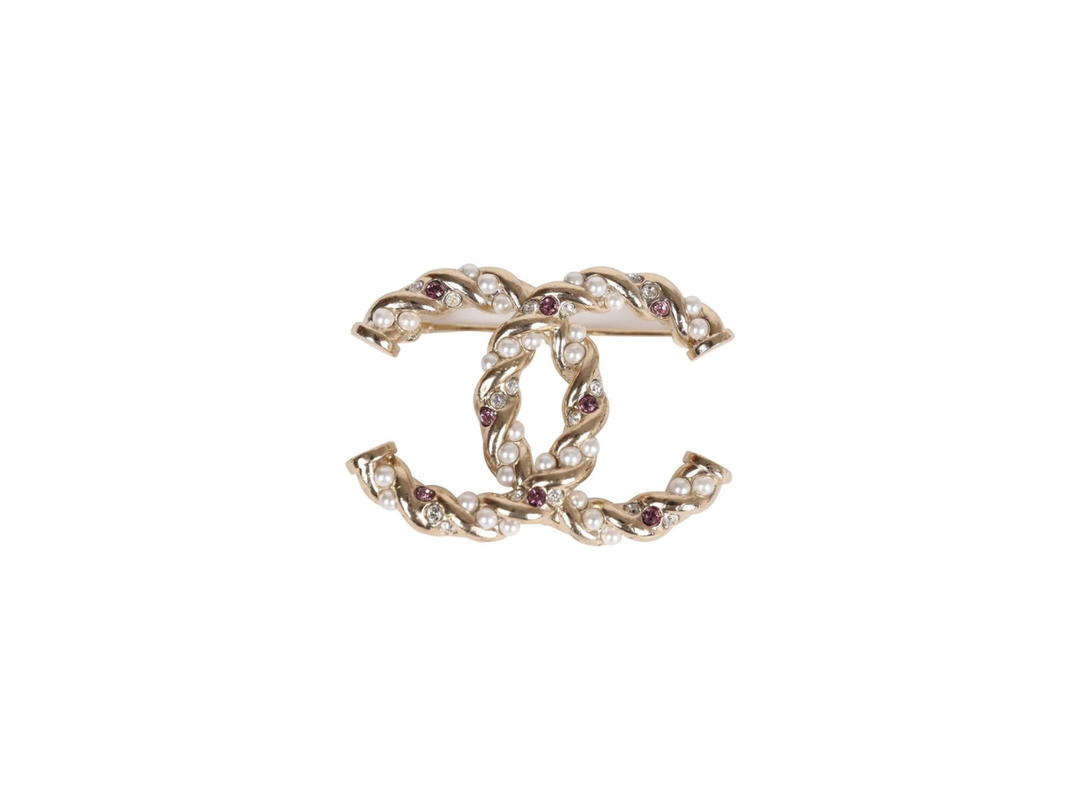 Chanel Chanel Brooch In Twisted CC Crystal-Faux Preal With GOld Metal Hardware Gold-Light Pink