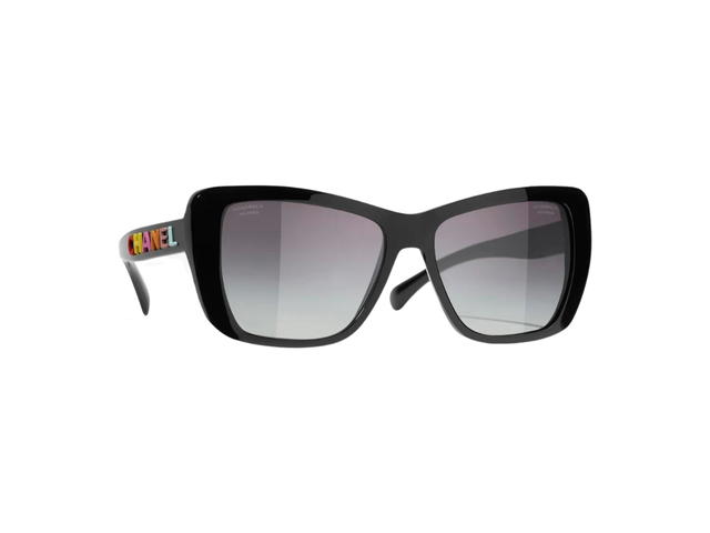Chanel Chanel Butterfly Sunglasses In Black Acetate With Grey Polarized Gradient Lenses - view 3