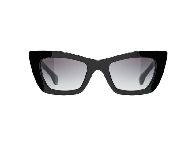 Chanel Chanel Cat Eye Sunglasses In Green-Red Acetate-Tweed-Diamanté With Grey-Gradient Lenses - view 2