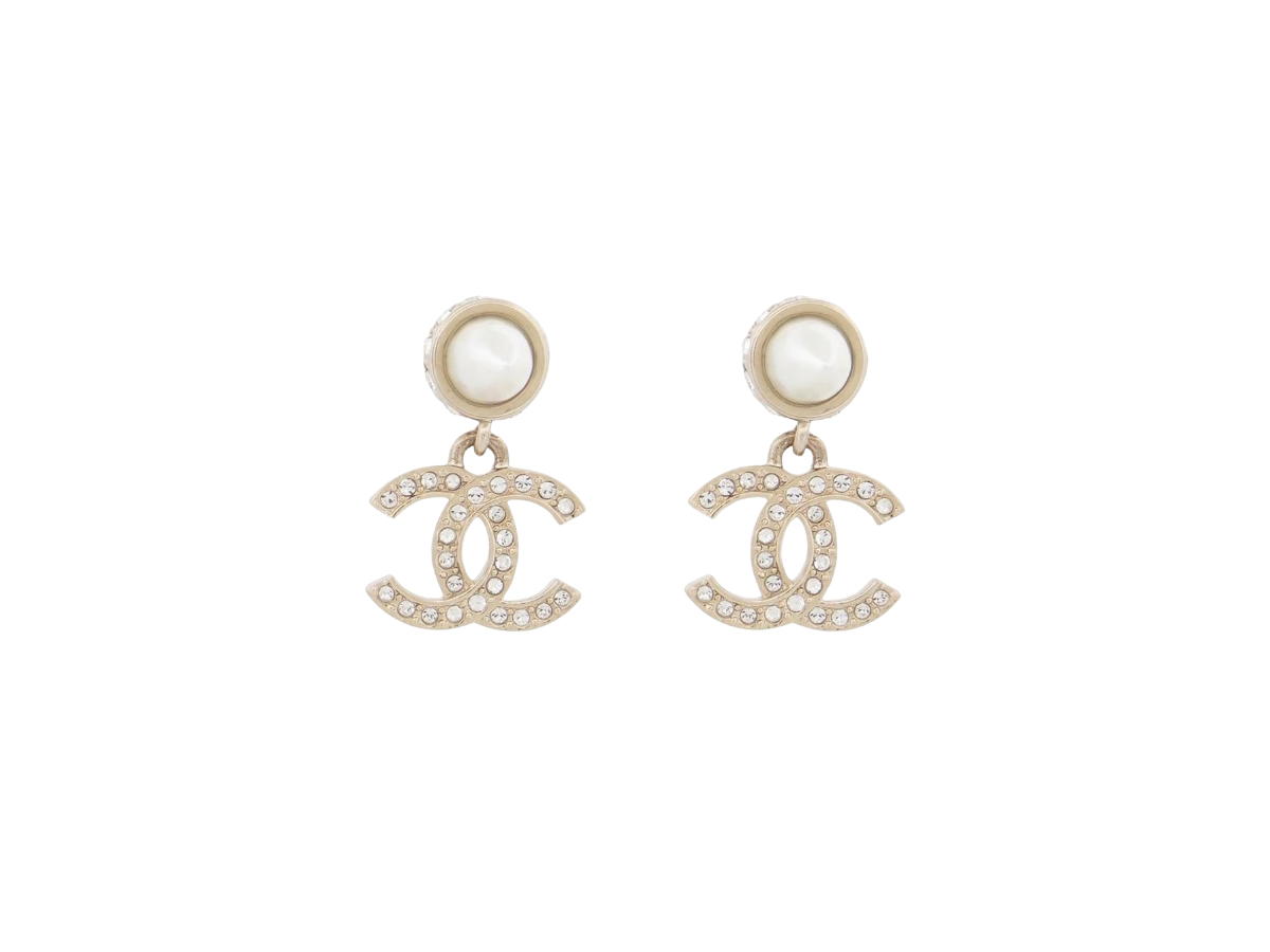 Chanel Chanel CC Logo Pendant Earrings In Strass Pearls Earrings Gold