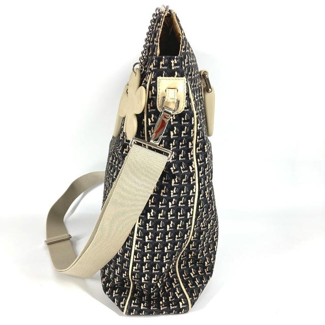 Chanel CHANEL Clover logo 2-way bag Handbag Vertical Tote Crossbody Shoulder Bag - view 4