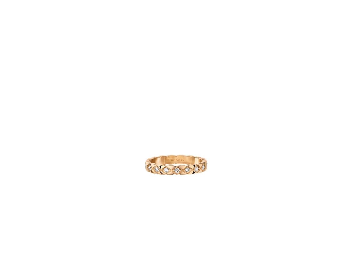 Chanel Chanel Coco Crush Ring Mini Version In 18k Beige Gold With Quilted Motif-Diamond