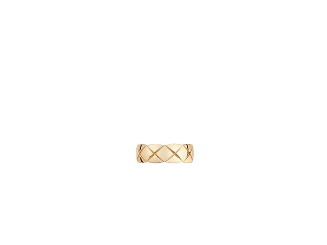 Chanel Chanel Coco Crush Ring Small Version In 18k Beige Gold With Quilted Motif - view 3