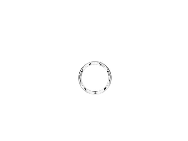 Chanel Chanel Coco Crush Ring Small Version In 18k White Gold With Quilted Motif - view 2