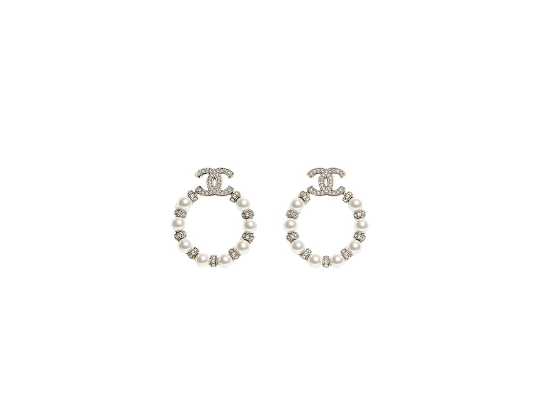 Chanel Chanel Coco Mark Fake Pearl Earrings In Gold Metal Pearl White And Crystal