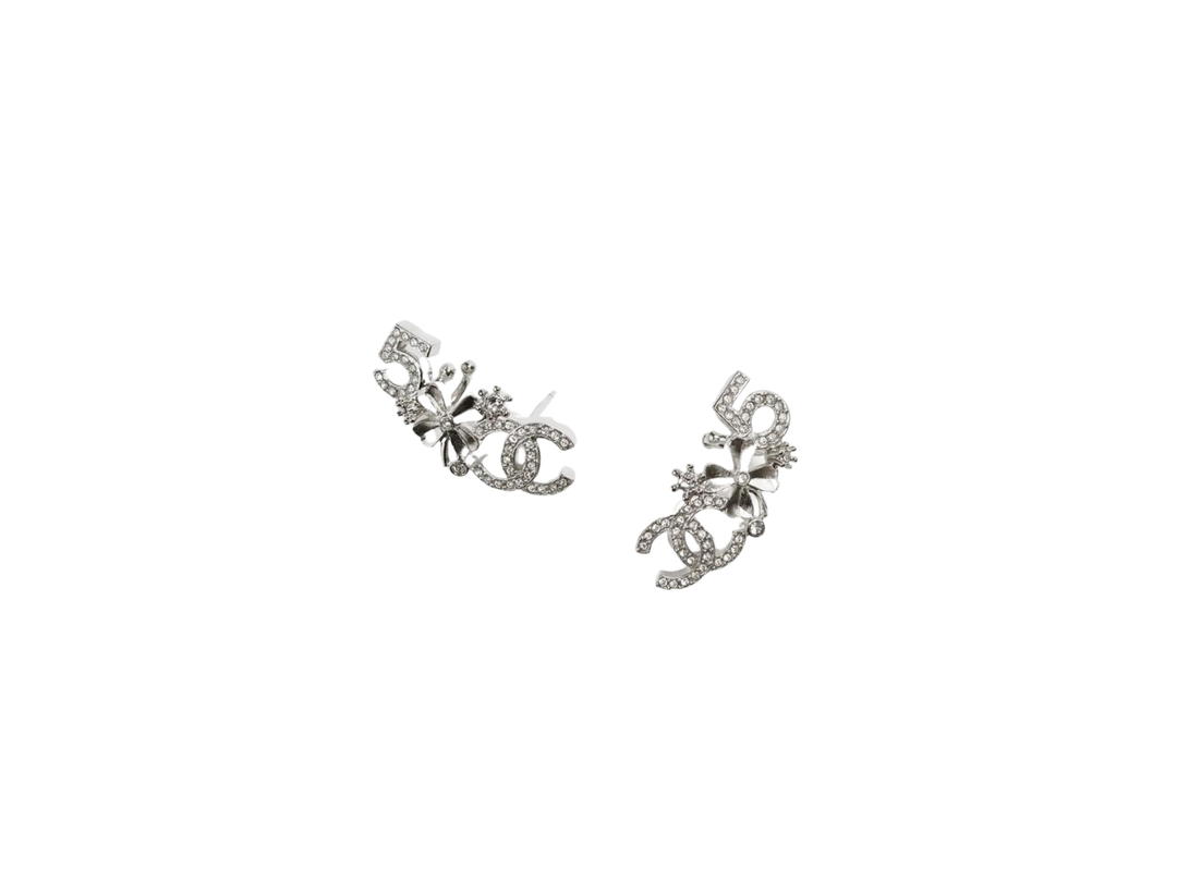 Chanel Chanel Earrings In No.5-Flower Detailing Silver-Strass With Brass Crystal
