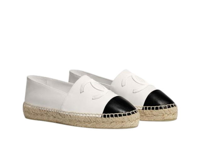 Chanel Chanel Espadrilles Lambskin White Black - view 2