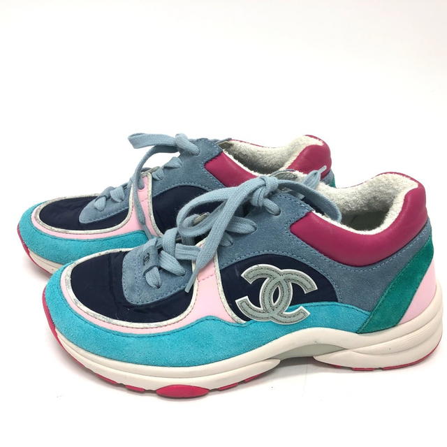 Chanel CHANEL G34360 CC CC Mark Low cut apparel shoes sneakers suede Navy - view 3