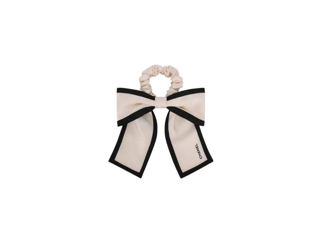 Chanel Chanel Hair Accessory Scrunchy In Silk Twill Ecru-Black