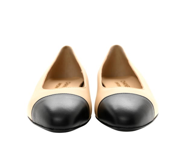 Chanel Chanel Lambskin Cap Toe CC Uniform Ballerina Flats Beige Black (W) - view 2
