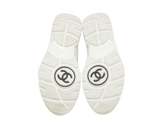Chanel Chanel Low Top Trainer CC White Teal - view 3