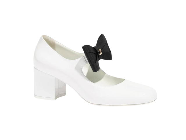 Chanel Chanel Mary Janes In Patent Calfskin And Grosgrain White-Black - view 1
