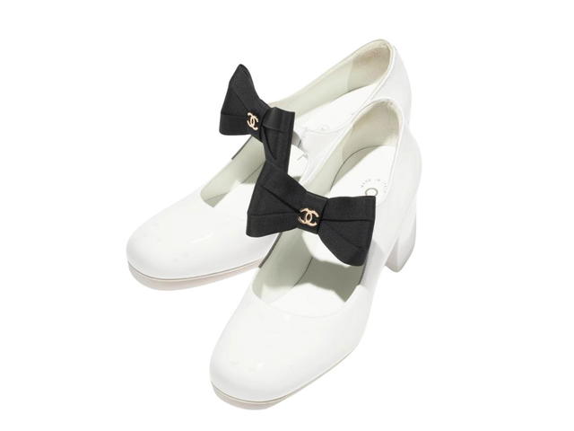 Chanel Chanel Mary Janes In Patent Calfskin And Grosgrain White-Black - view 2