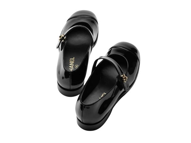 Chanel Chanel Mary Janes In Patent Calfskin Black - view 3
