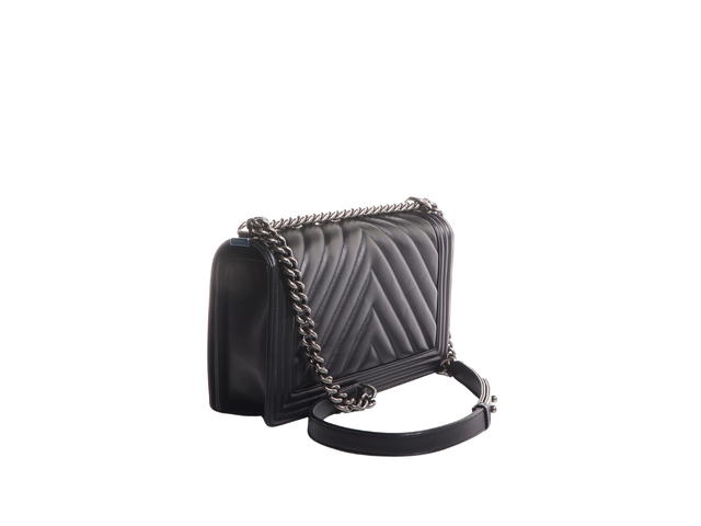 Chanel Chanel Boy Chanel Medium Handbag - view 2