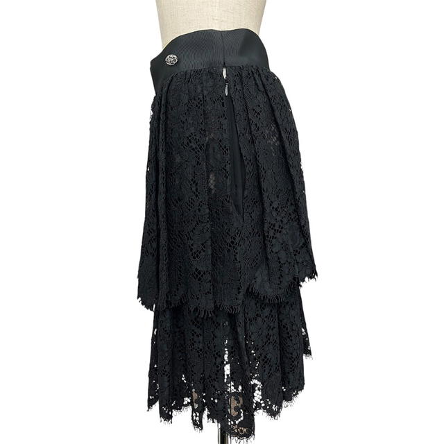 Chanel CHANEL P45546 13P Total Lace Shorts CC CC Mark shorts bottoms Pants - view 4