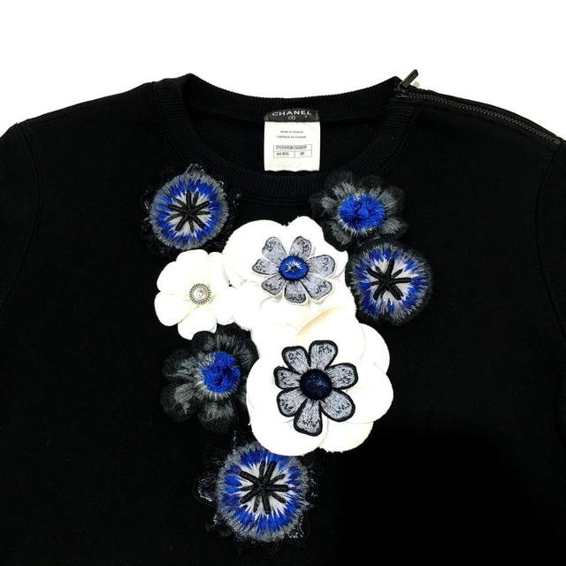 Chanel CHANEL P52492 15B Camellia Trainer Shoulder Zipper Sweater Black x blue - view 3
