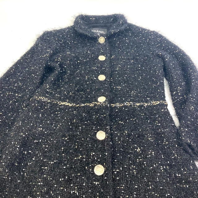 Chanel CHANEL P73115 22A Glitter Tweed Matelasse CC Mark Button outer Long coat Black - view 4