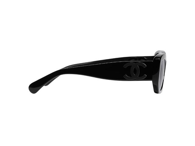 Chanel Chanel Rectangle Sunglasses In Black Acetate-Black CC Logo With Mirror Lenses - view 3