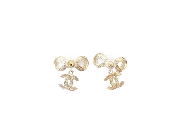 Chanel Chanel Ribbon Bow CC Piercing Earrings In Light Gold Metal With Crystal - view 2