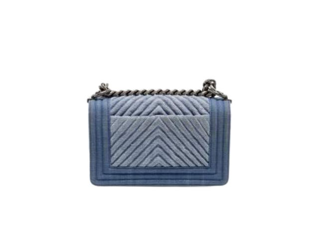 Chanel Chanel Boy Chanel Small Handbag - view 3