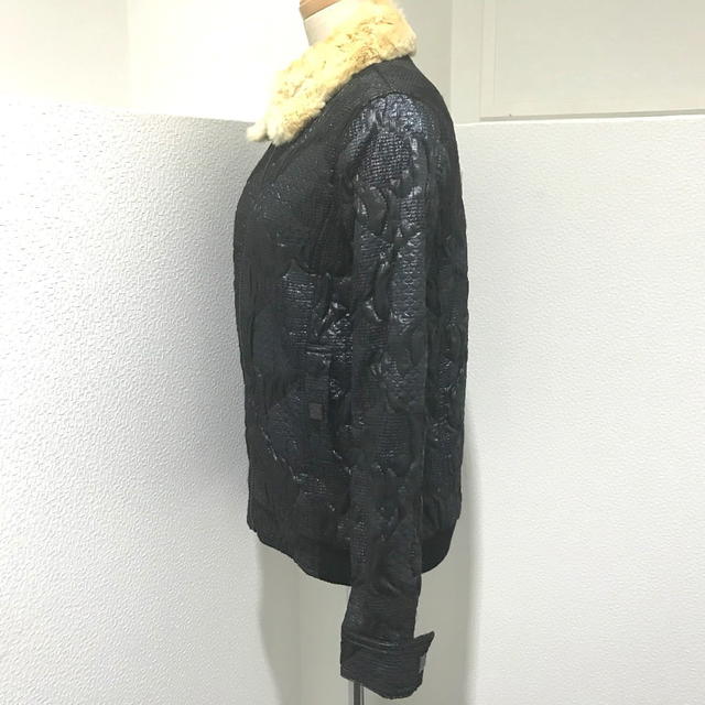 Chanel CHANEL Sports 08A Jacket with Fur Metallic Black/Metallic Navy - view 3