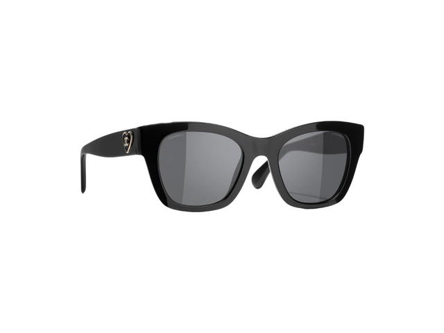 Chanel Chanel Square Sunglasses In Acetate Black With Lenses Grey - view 2