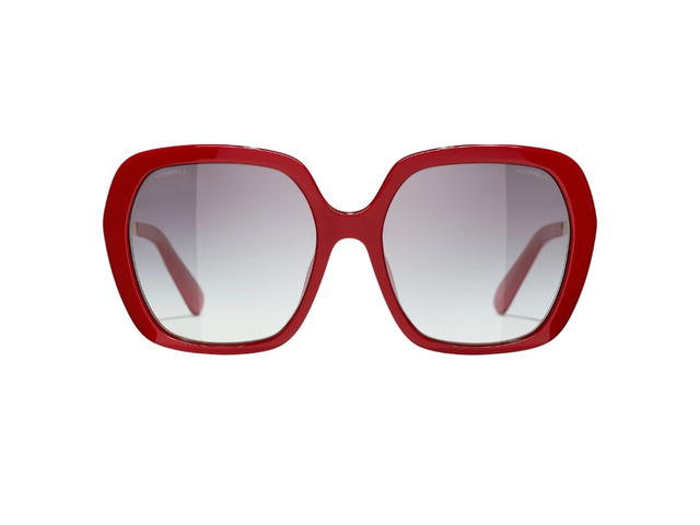 Chanel Chanel Square Sunglasses In Red-Gold Acetate-Metal Frame-Red Heart CC Logo With Mirror Lenses - view 2