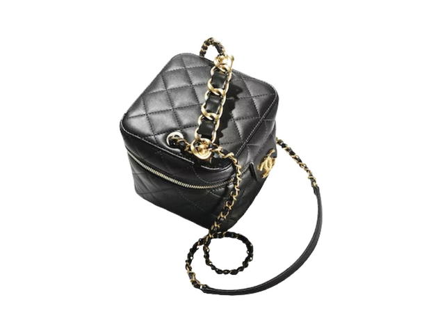 Chanel Chanel Small Clutch With Chain - view 2