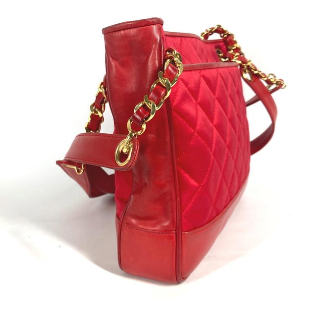 Chanel CHANEL Vintage Cocoball Matelasse Quilted Chain Bag Shoulder Bag Tote Bag - view 4