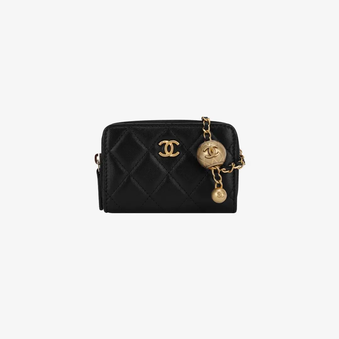 Chanel Chanel Zipped Coin Purse