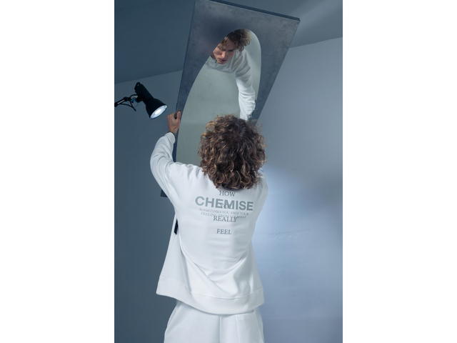 CHEMISE CHEMISE How You Really Feel White Sweater - view 6