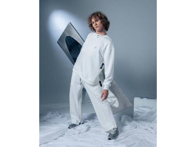 CHEMISE CHEMISE How You Really Feel White Sweater - view 7