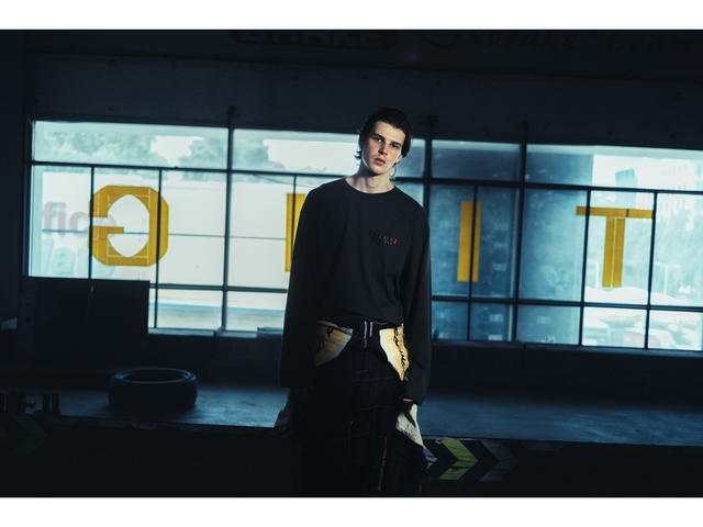 CHEMISE CHEMISE Lewis Dark Green Long Sleeve T-Shirt - view 3