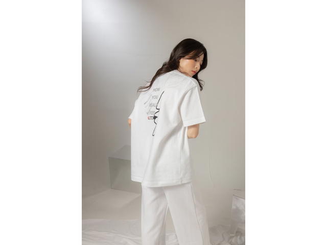 CHEMISE CHEMISE Life Is Pain White T-Shirt - view 5