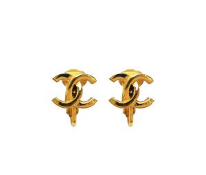 Buy Chanel Plated CC Logos Vintage Clip Earrings Gold at Sasom – Authentic and Ready to Ship