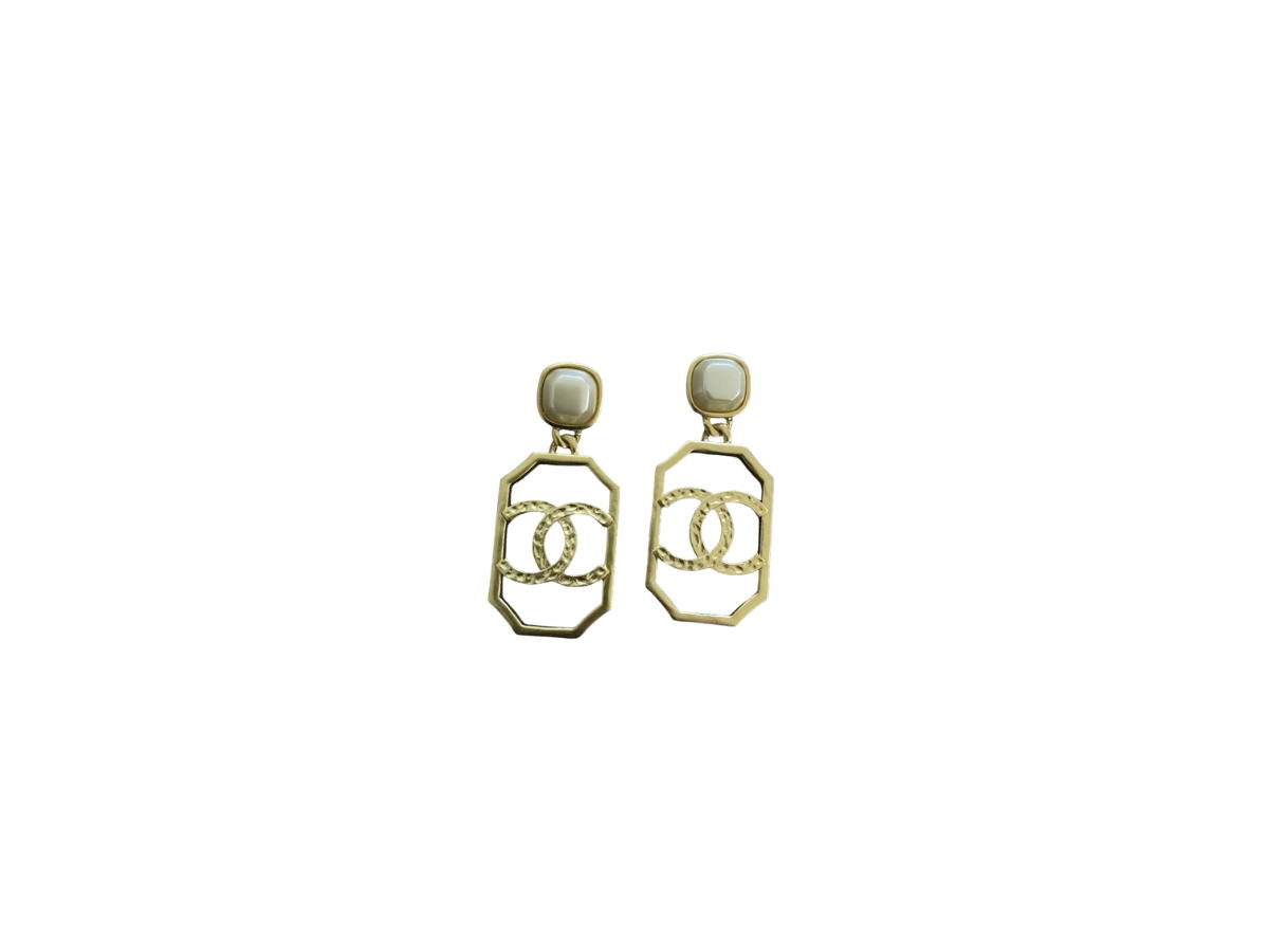 Buy Chanel Earrings Vintage Gold at Sasom – Authentic and Ready to Ship