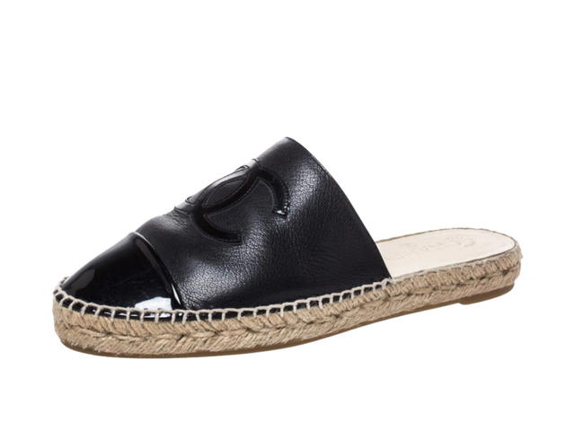 Chanel Chanel CC Cap Toe Espadrilles Black - view 3