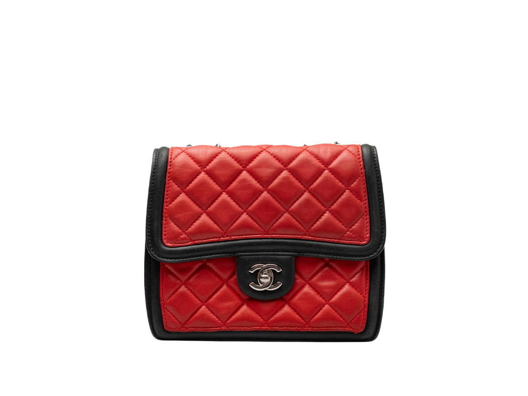 Chanel Chanel Borsa A Tracolla Red